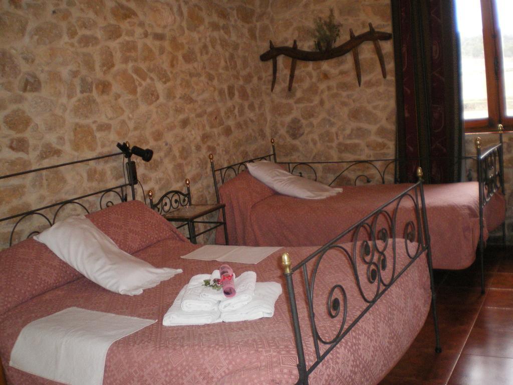 Masia Del Aragones Peñarroya de Tastavins Pokoj fotografie